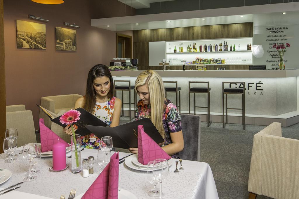 Hotel Skalka Rajecké Teplice Eksteriør billede